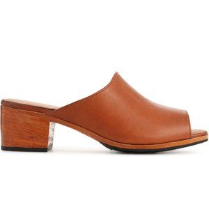 Adelante hand crafted Camilla Peep Toe, Caramel, sz 8.5